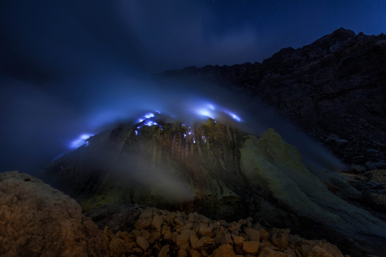 monte bromo e ijen_fogo azul