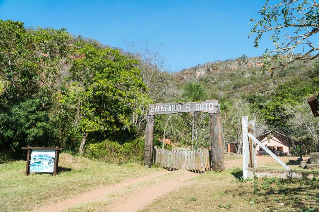 San José de Chiquitos - Porta da frente do balneário