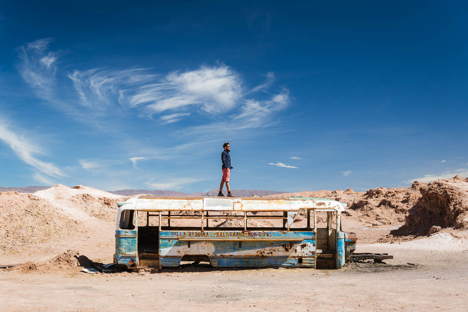 Ônibus Abandonado Atacama - Magic Bus - Caio
