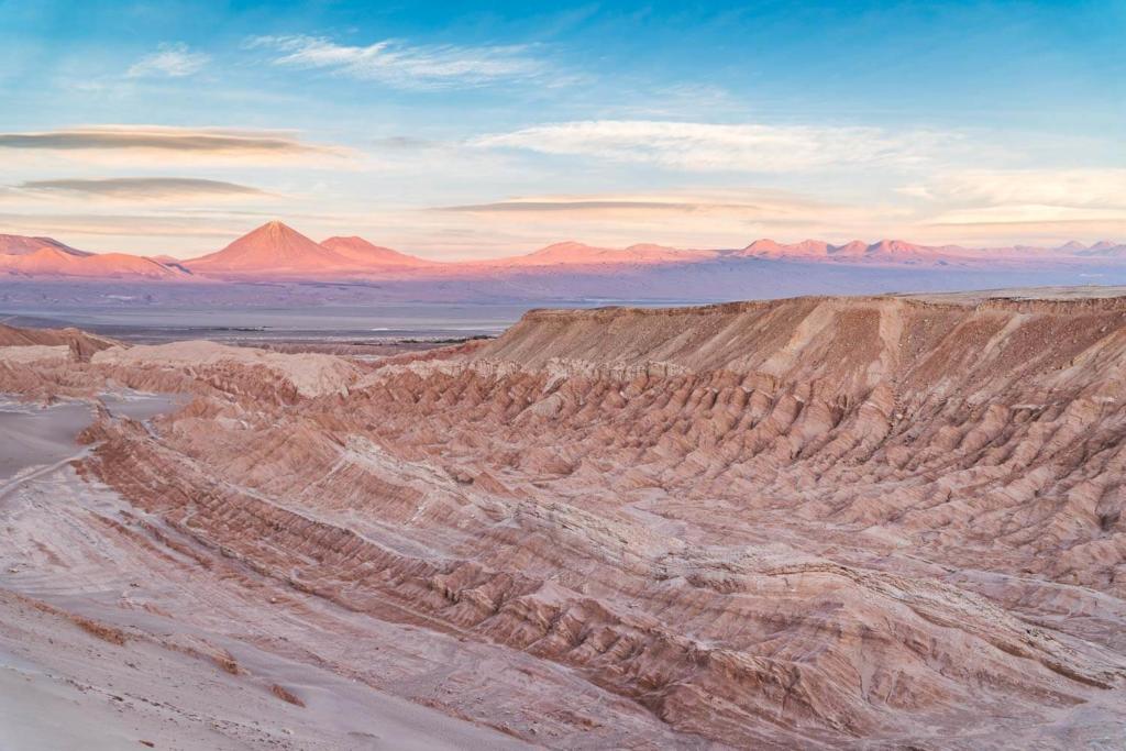 Deserto do Atacama Chile - Foto das cores Por do Sol do alto do Valle de La Muerte