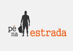 PÉ NA ESTRADA