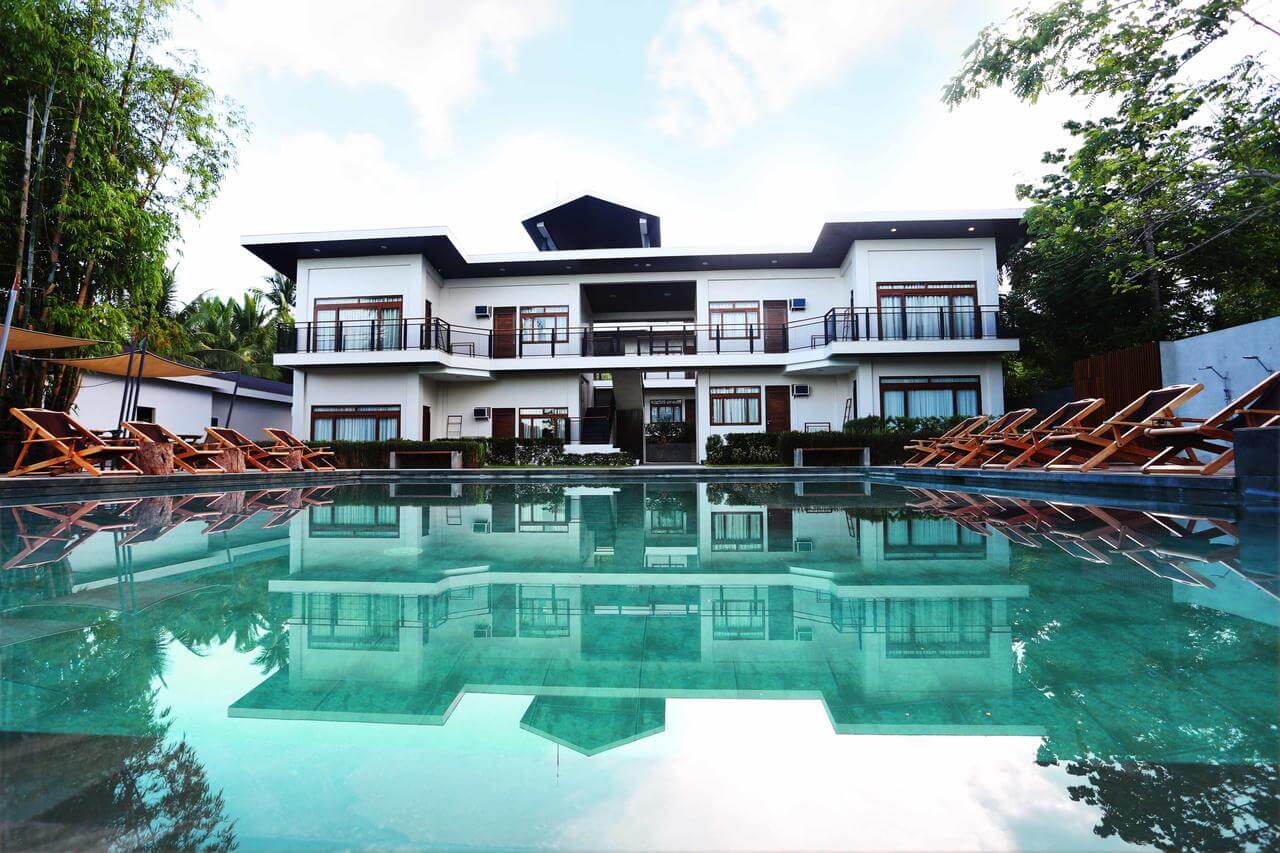 Foto da piscina do Hotel- Coron Filipinas
