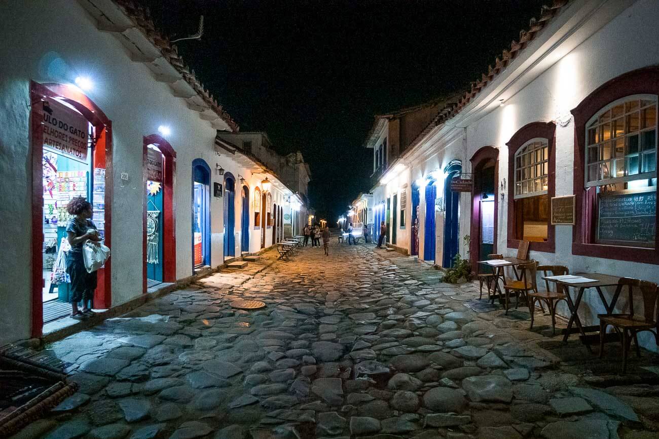 O que fazer em Paraty - A noite