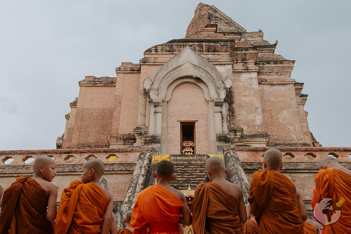 roteiro pelo sudeste asiático - Tailândia Chiang Mai Templo Chedi Luang