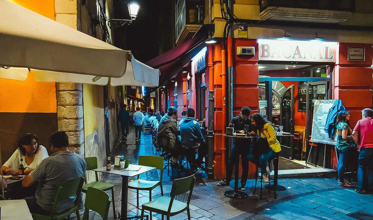 Curiosidades da Espanha - Bar de tapas