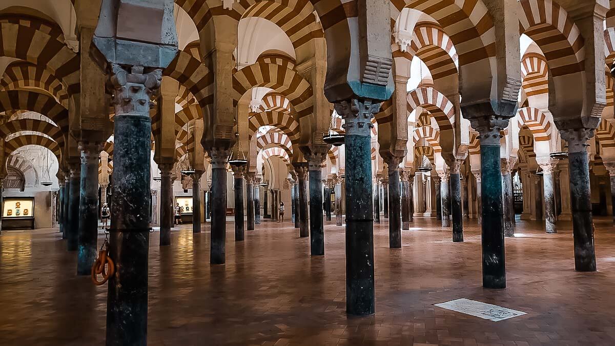 Principais pontos turísticos da Espanha - O que fazer grande - Mesquita de Córdoba