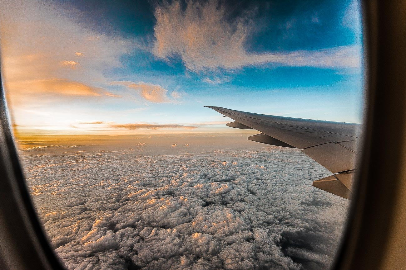 como ir de madri a barcelona: avião