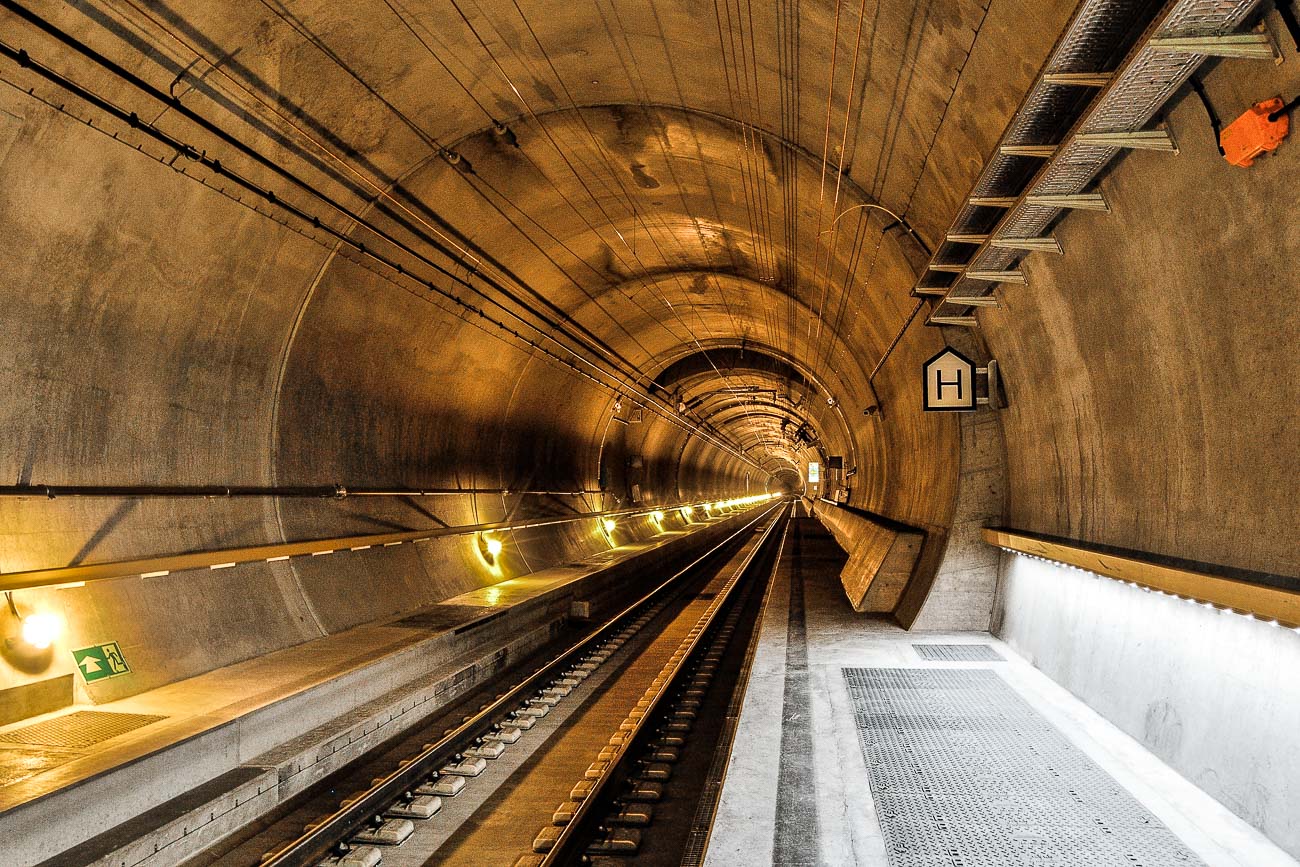 Curiosidades da Suíça: túnel