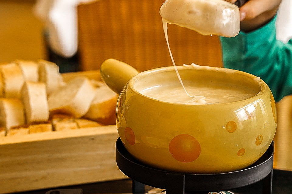 Curiosidades da Suíça: fondue
