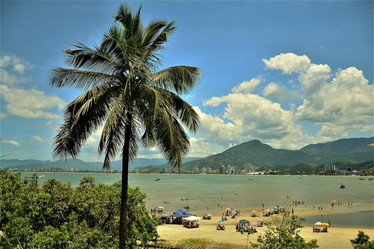 Melhores praias de Caraguatatuba: nosso TOP 10 imperdível