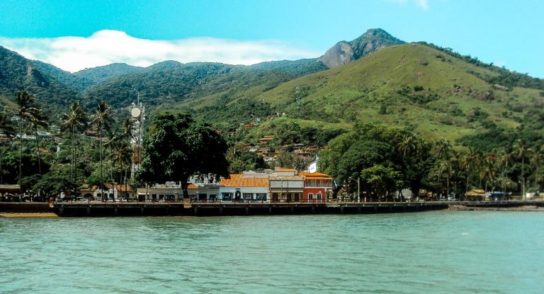 Onde ficar em Ilhabela: 4 principais regiões + dicas de pousadas