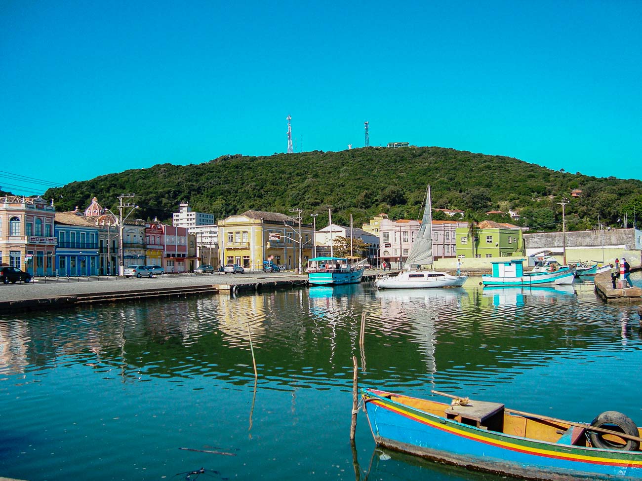 Docas na cidade de Laguna SC