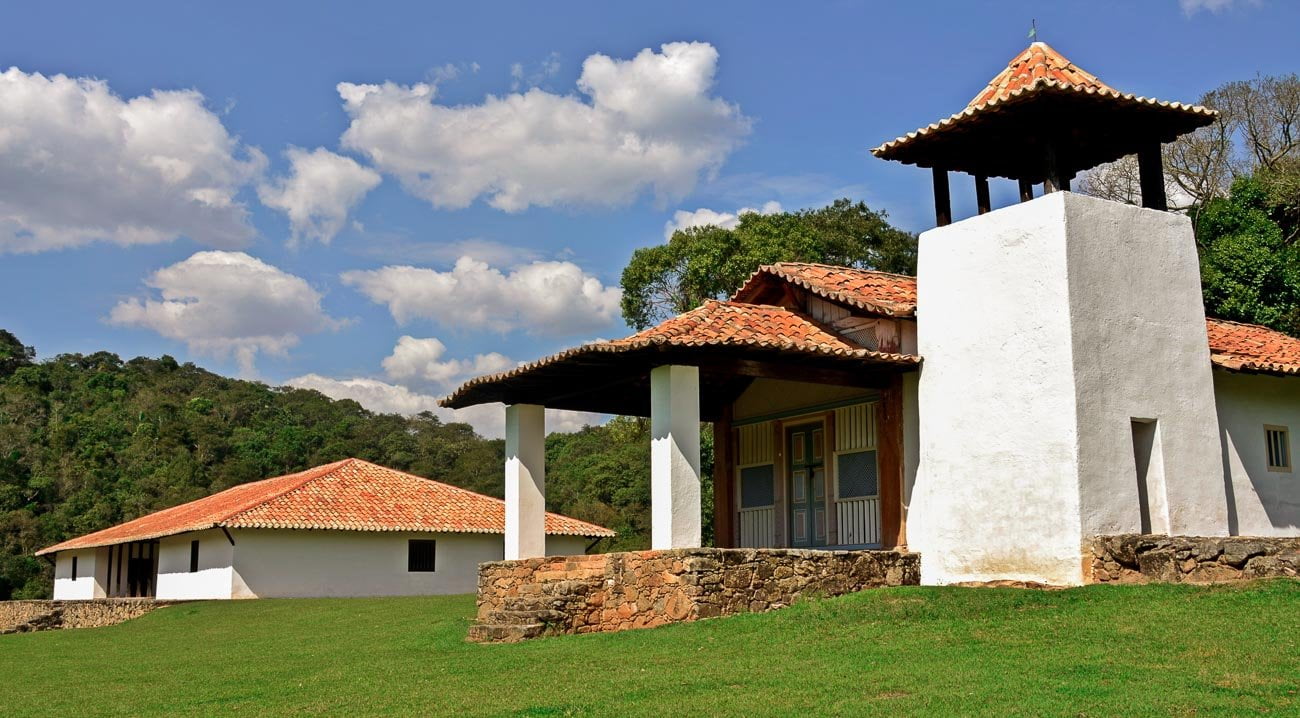Capela e Casarão no Sítio Santo Antonio