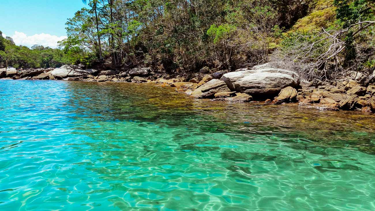 Águas azuis cristalinas da Lagoa Azul