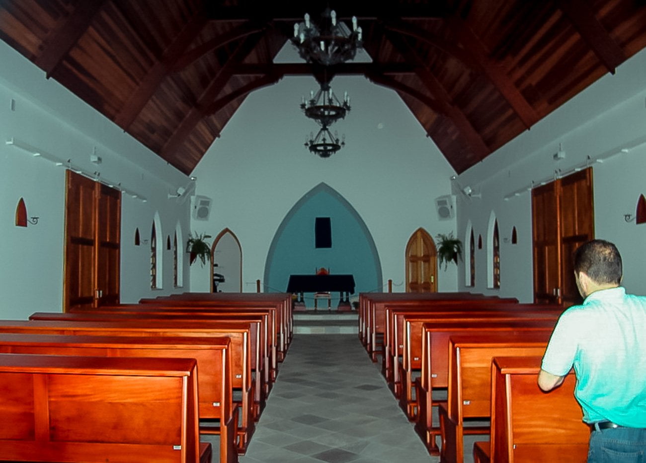 Interior da Capela Nossa Senhora de Aparecida em Águas de São Pedro