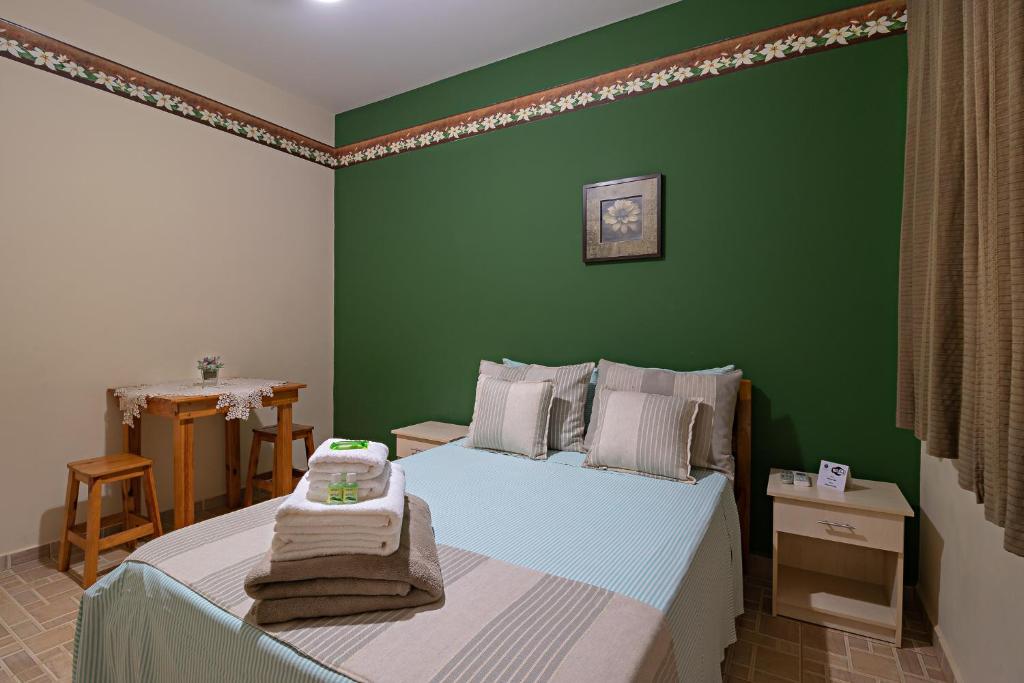 Quarto de casal amplo e aconchegante