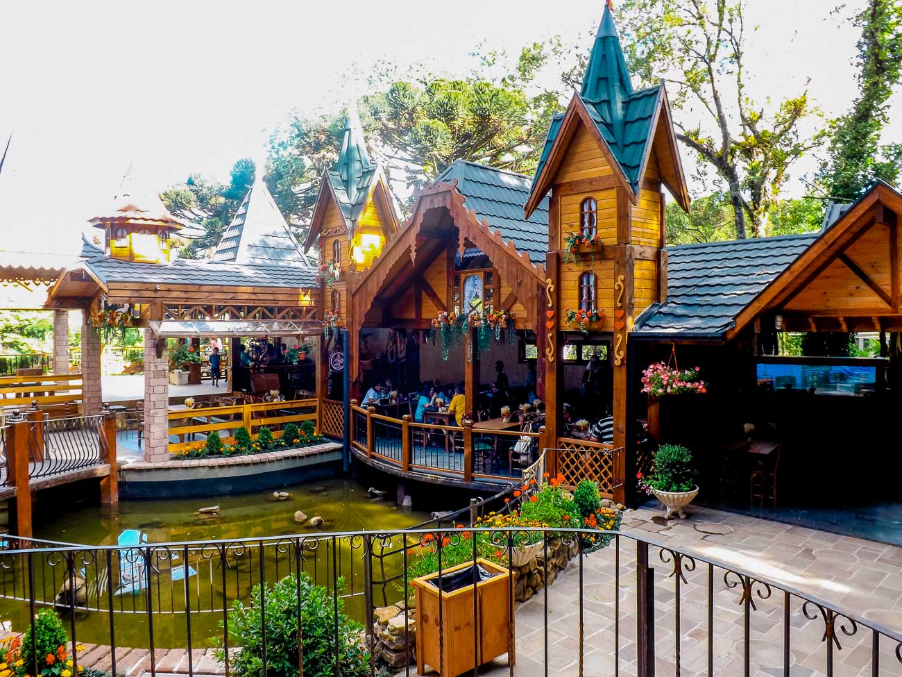 Cervejaria e restaurante na Alemanha Encantada em Gramado