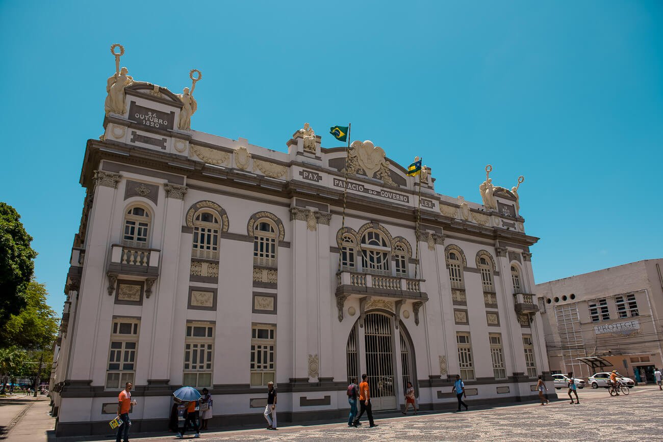 Construção colonial do Palácio museu Olímpio Campos