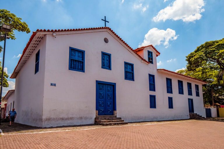 O que fazer em Embu das Artes: 10 melhores atrações