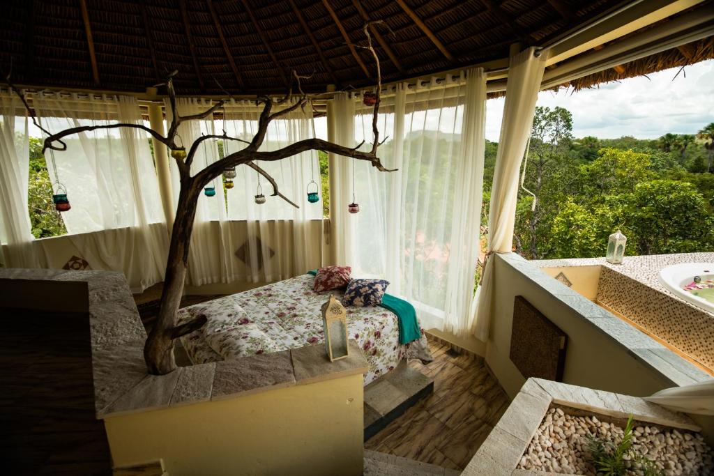 Quarto em área com vista para a natureza no Jalapão