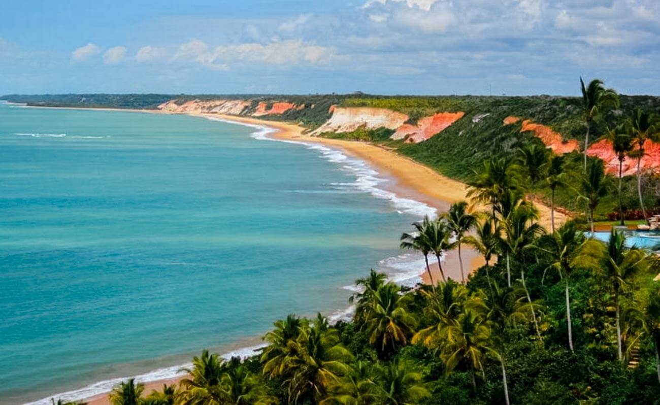 Vista panorâmica de uma das praias em Arraial D'Ajuda