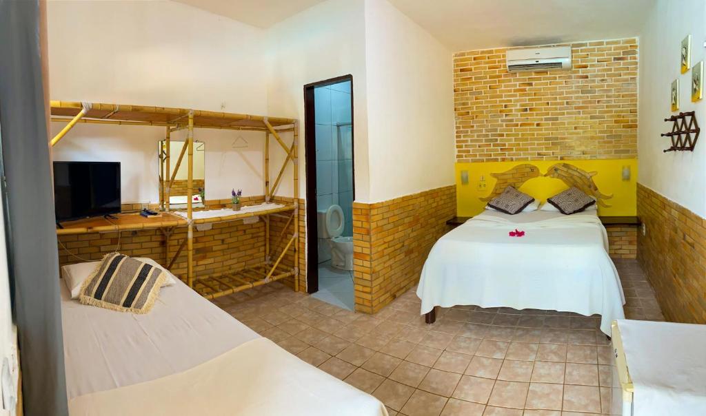 Quarto grande com decoração praiana