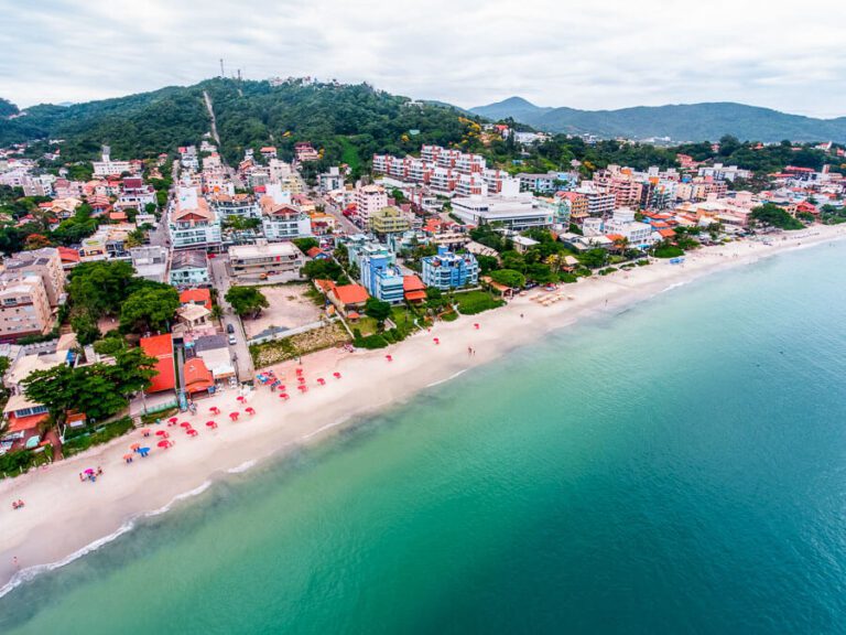 Pousadas em Bombinhas: confira 12 sugestões nas melhores praias