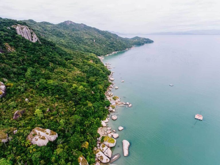 Melhores praias em Bombinhas, SC: confira nosso TOP 16
