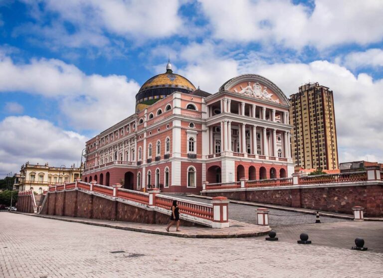 Onde ficar em Manaus: 4 melhores bairros + dicas de hospedagem