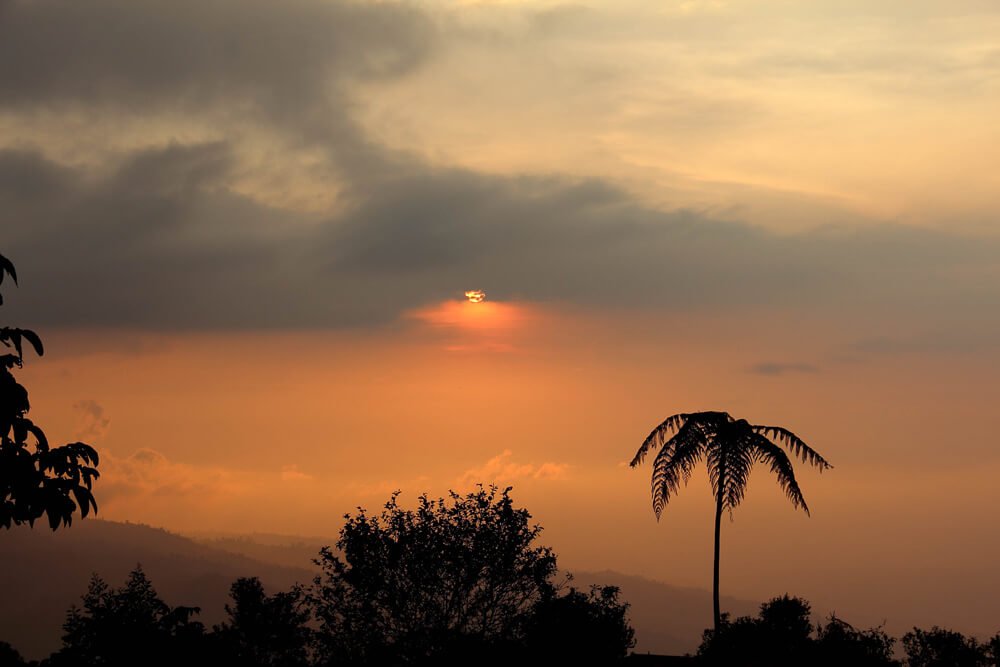 Pôr do sol no Parque Natural Chicaque, em Bogotá.
