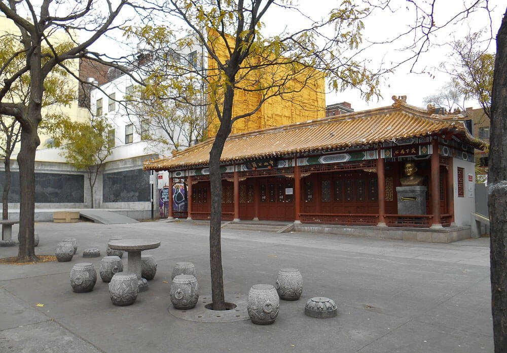 Imóvel tradicional chinês no Bairro Quartier Chinois.