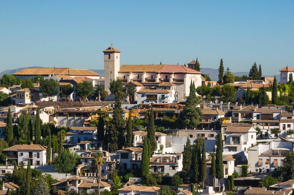 Bairro de Albaicín visto do Mirador de San Nicolás.