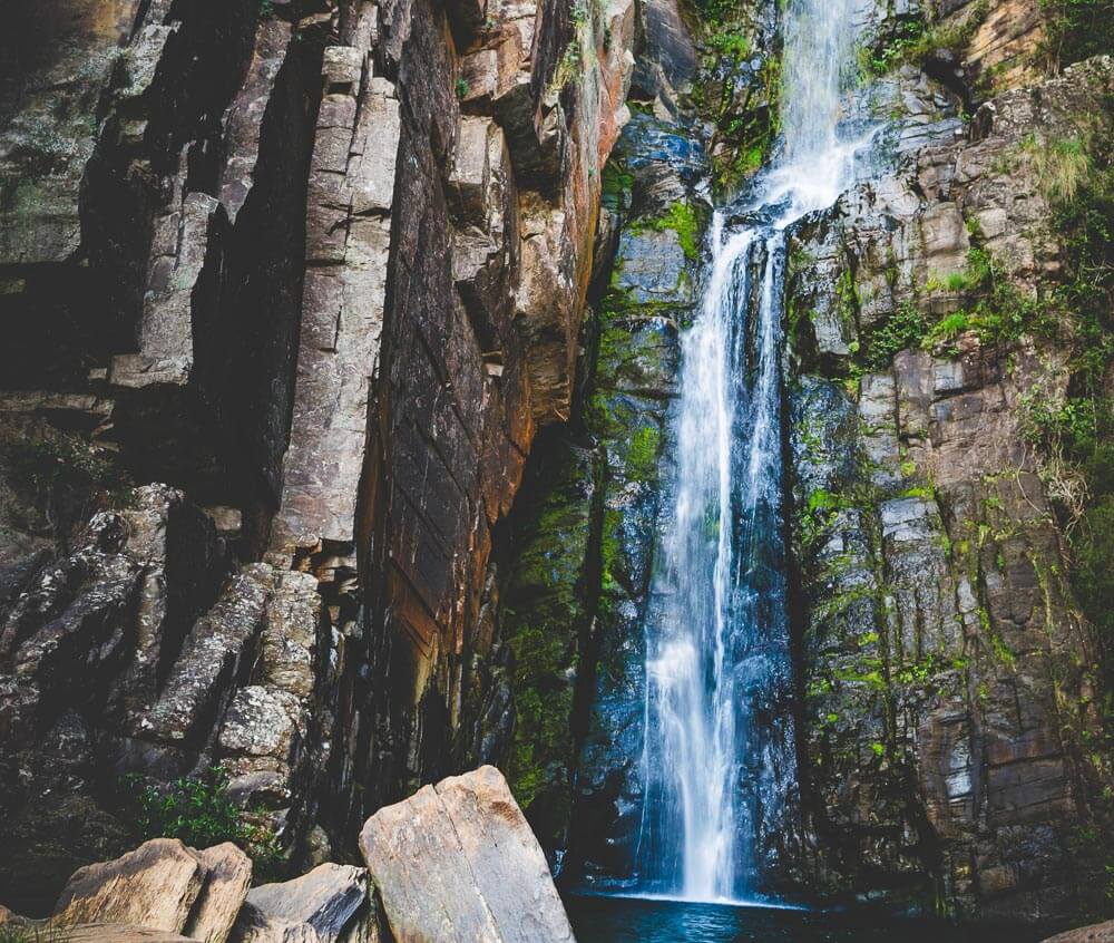 A Cachoeira do Véu da Noiva, na Serra do Cipó.