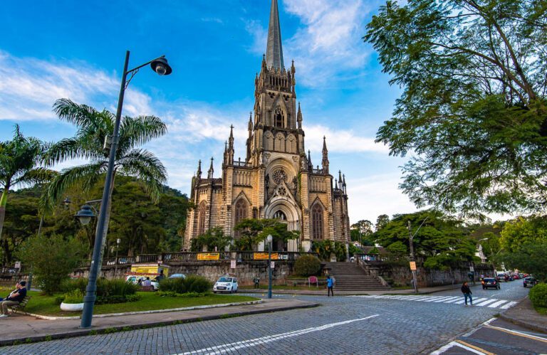 Onde ficar em Petrópolis: 7 melhores regiões + dicas de hotéis