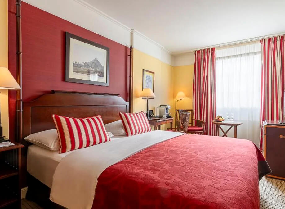 Kipling Manotel