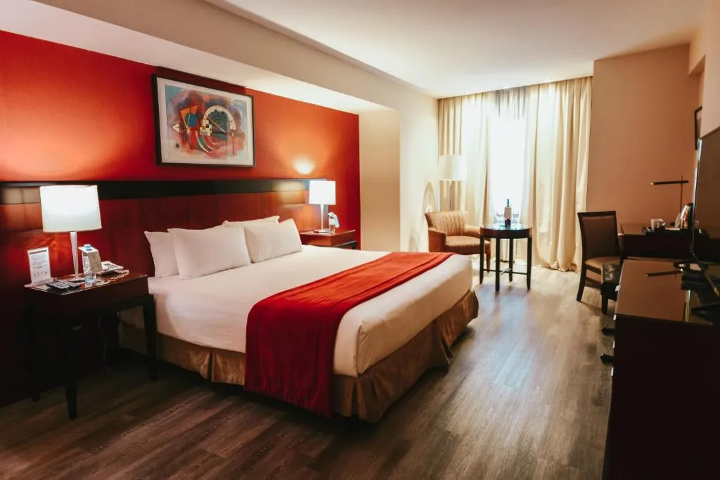 DiplomaticHotel