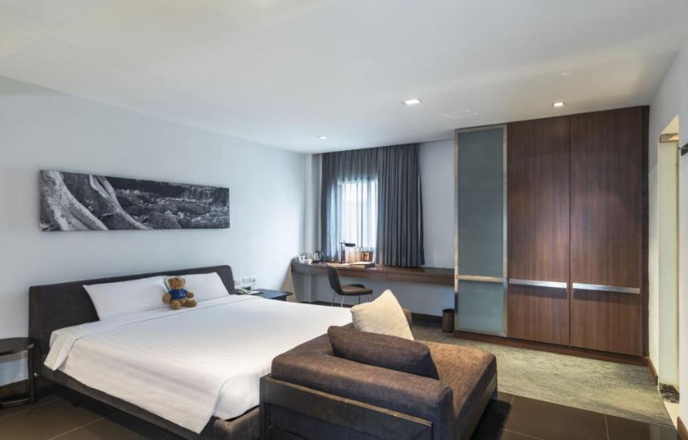 S33 Compact Sukhumvit Hotel