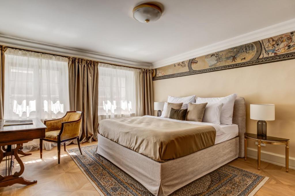 Hotel Nerudova 211