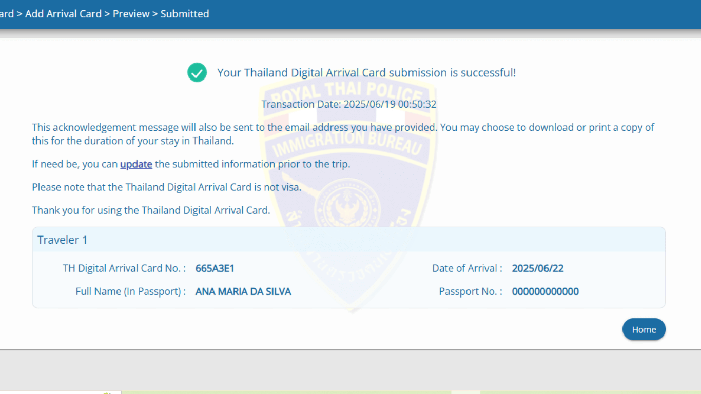 Tela confirmando a submissão com sucesso do Thailand Digital Arrival Card, incluindo número do cartão e nome da passageira.