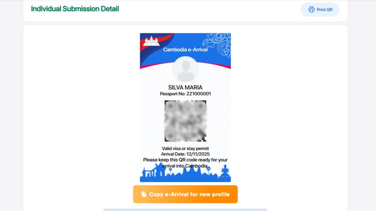 Cartão digital de e-Arrival aprovado com QR code e dados do passaporte.