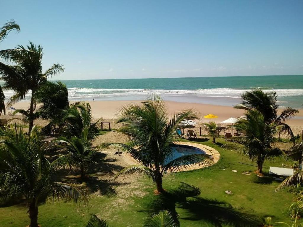 Vista da área externa dos Apartamentos Beira Mar em Porto de Galinhas.