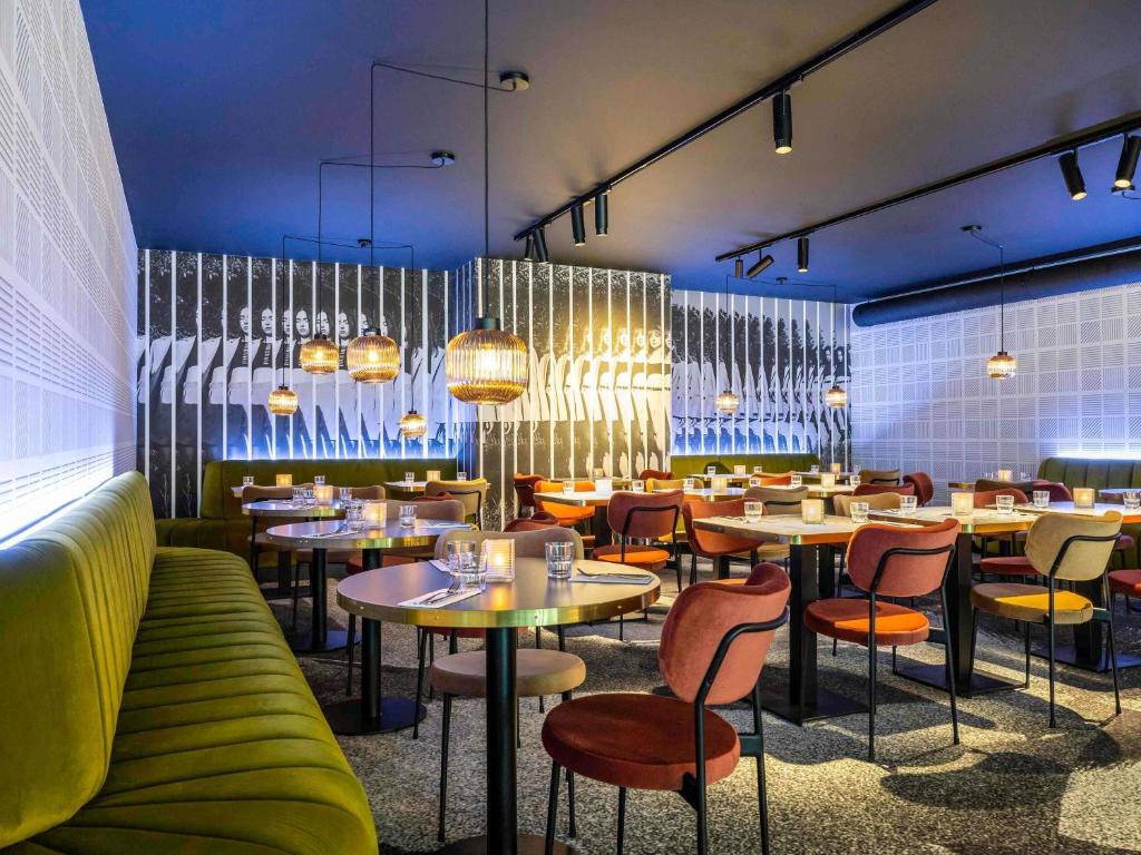 Restaurante do TRIBE Amsterdam City, em Amsterdam.