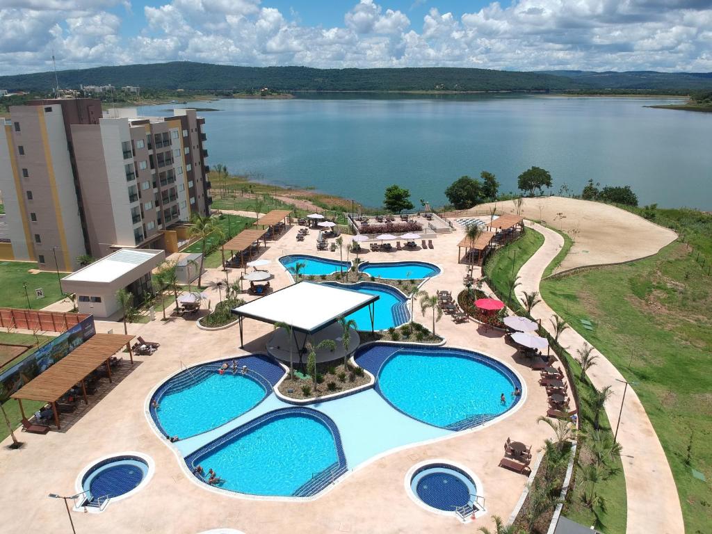 Piscinas do Praias do Lago Eco Resort by WAM Experience, em Caldas Novas.