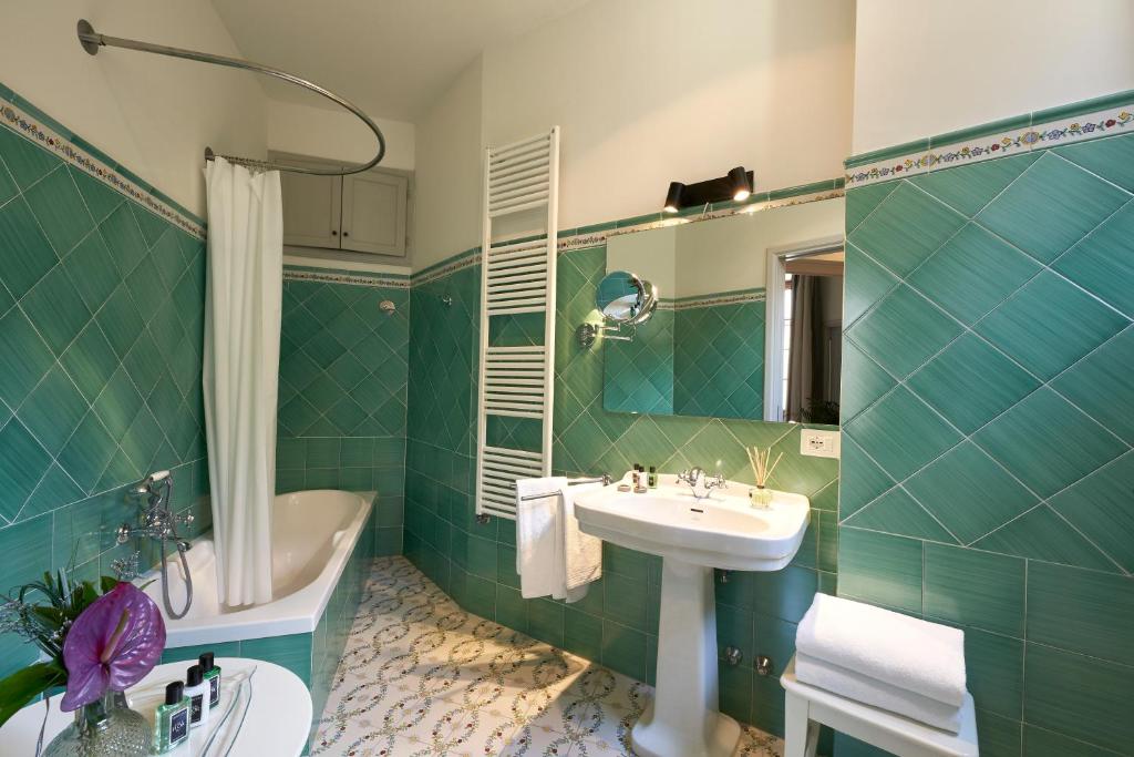 Banheiro da Peruzzi Urban Residences, em Florença.